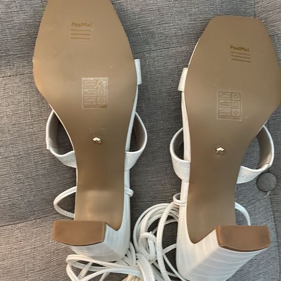 RAYE Cherry Heel in Bone White NWT Size 9 Retail 168.00 - Picture 5 of 6